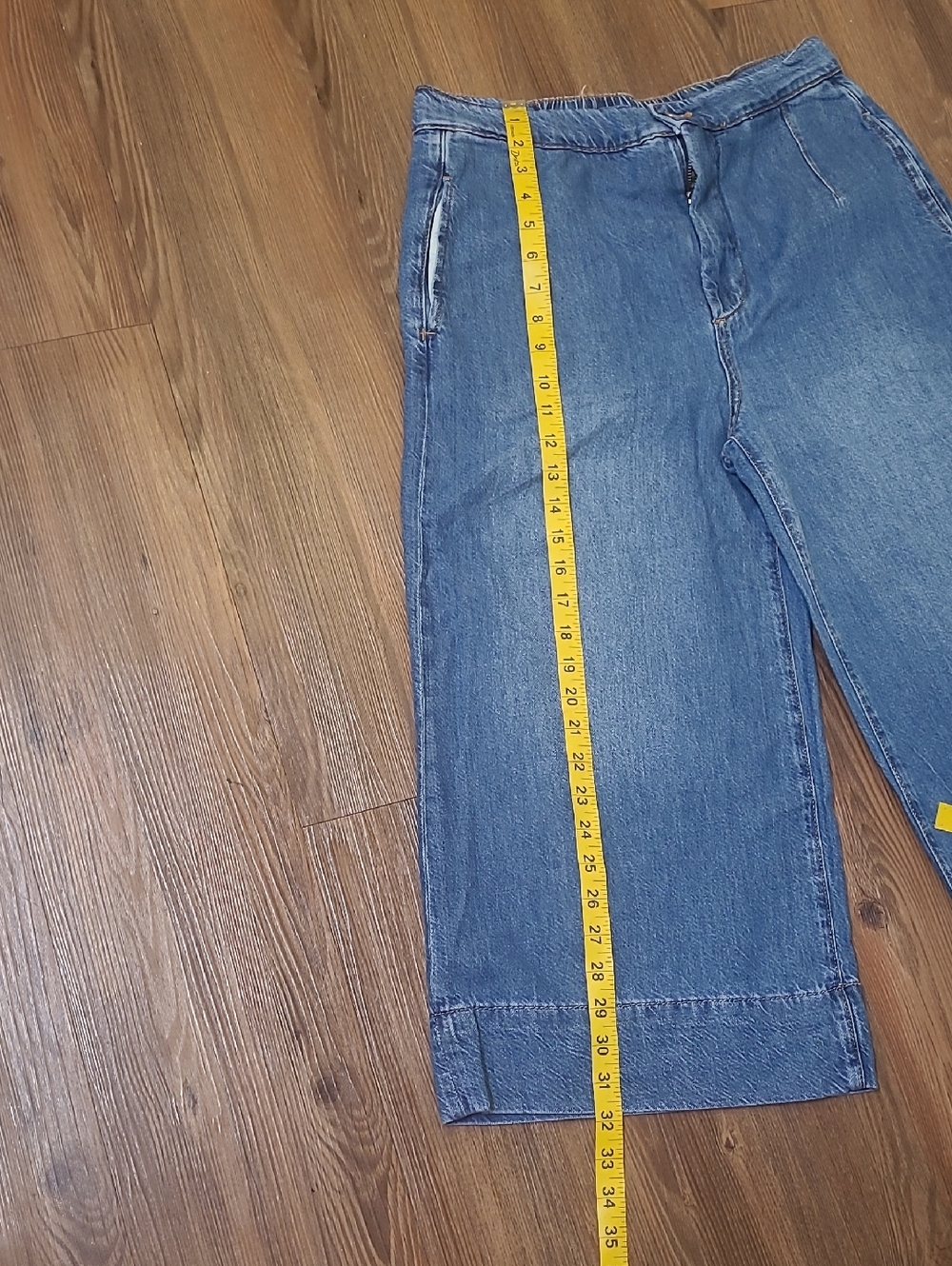 Pilcro Relaxed Wide-Leg Denim Jeans in Light Blue used good - Picture 6 of 12